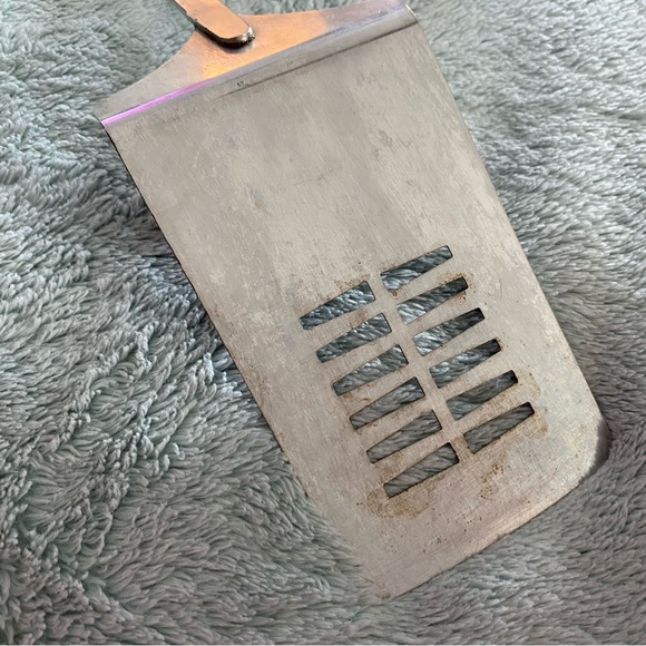 Vintage EKCO Slotted Spatula - Picture 6 of 7